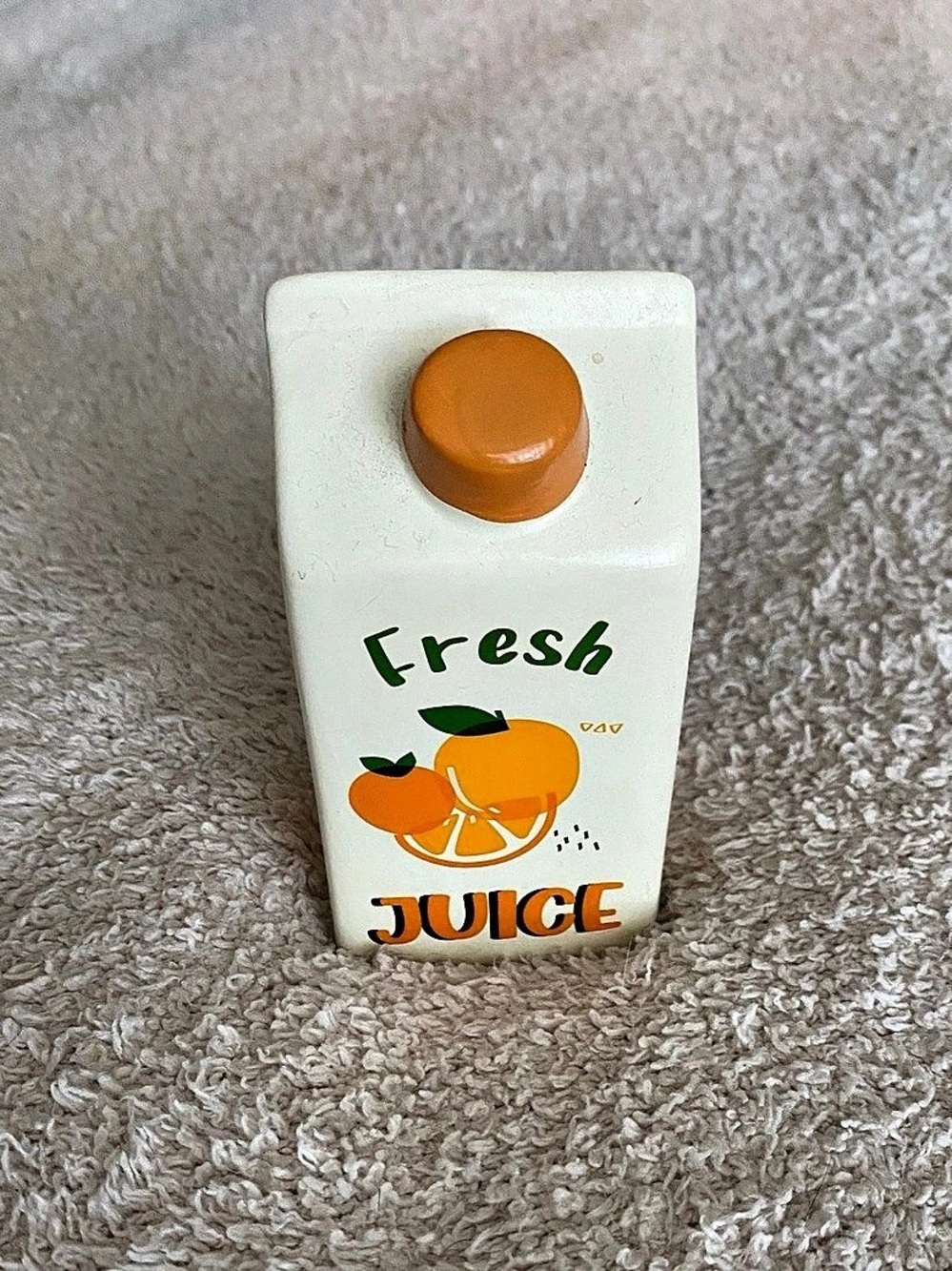 1616 Holdings Fresh Juice Ceramic Pen Holder Ceramic Pen Holder in White &